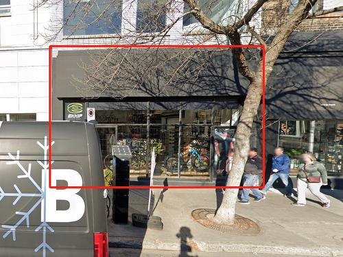 Commerce - 1149 Av. Du Mont-Royal E., Montréal (Le Plateau-Mont-Royal), QC 