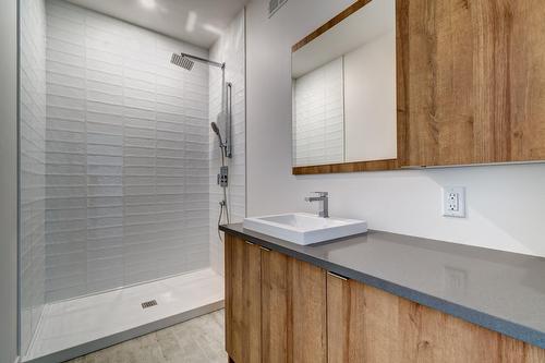 Salle de bains - 6024 Rue De La Rochelle, Sorel-Tracy, QC - Indoor Photo Showing Bathroom