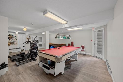 107-575 Sutherland Avenue, Kelowna, BC - Indoor Photo Showing Other Room