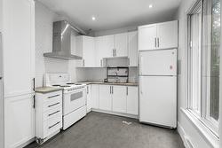 4670 Rue Clark  Montréal (Le Plateau-Mont-Royal), QC H2T 2T4