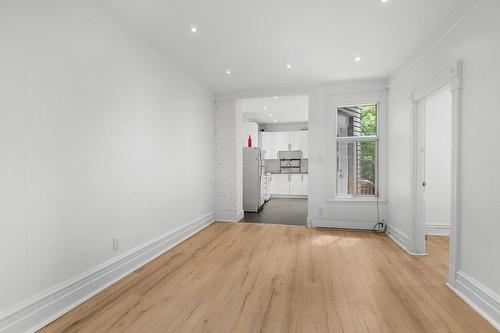 Living room - 4670 Rue Clark, Montréal (Le Plateau-Mont-Royal), QC - Indoor Photo Showing Other Room