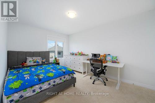 4512 Kelly Farm Drive, Ottawa, ON - Indoor Photo Showing Bedroom