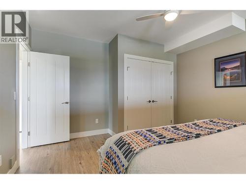 514 Quartz Crescent Unit# 6, Kelowna, BC - Indoor Photo Showing Bedroom