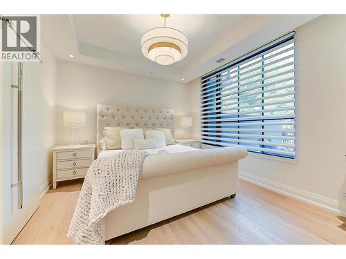 450 Groves Avenue Unit# 102, Kelowna, BC - Indoor Photo Showing Bedroom