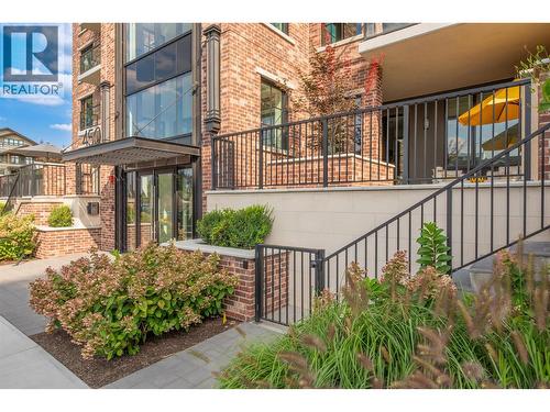 450 Groves Avenue Unit# 102, Kelowna, BC - Outdoor