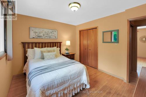 11 Pinard Street, Hamilton, ON - Indoor Photo Showing Bedroom