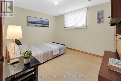 11 Pinard Street, Hamilton, ON - Indoor Photo Showing Bedroom