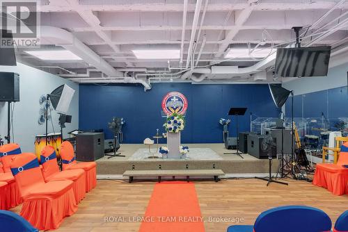 Room number 1 (main) - A01 - 450 Rideau Street, Ottawa, ON 