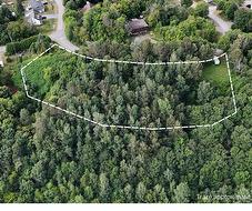 Rue Beaulne  Sainte-Agathe-Des-Monts, QC J8C 3G6