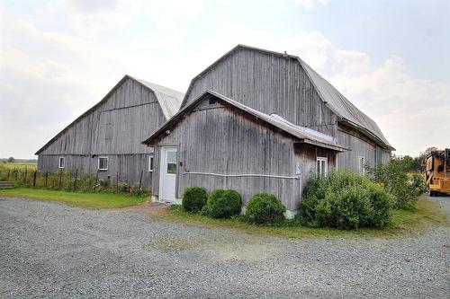 Grange - 343  - 345 Route 111, Val-D'Or, QC 