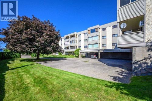 3608 27 Avenue Unit# 201 Lot# 21, Vernon, BC - Outdoor With Balcony With Facade
