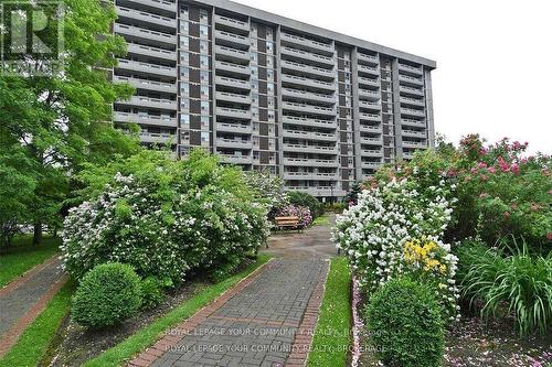 1004 - 50 INVERLOCHY BOULEVARD  Markham, ON L3T 4T6
