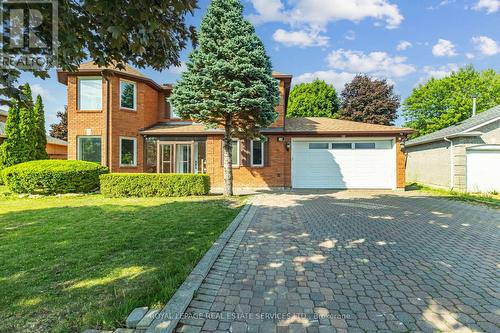 18 Tremont Court, Brampton, ON - Outdoor