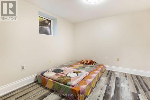 18 Tremont Court, Brampton, ON - Indoor Photo Showing Bedroom