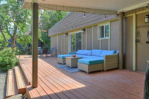 812 Paret Road, Kelowna, BC - Outdoor With Deck Patio Veranda With Exterior