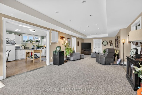 6128 Eighth Line, Erin, ON - Indoor Photo Showing Other Room