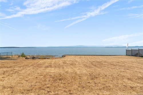 35 Bowser Rd, Bowser, BC 