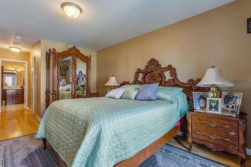Primary bedroom - 273 Rue De Barcelone, Dollard-Des-Ormeaux, QC - Indoor Photo Showing Bedroom