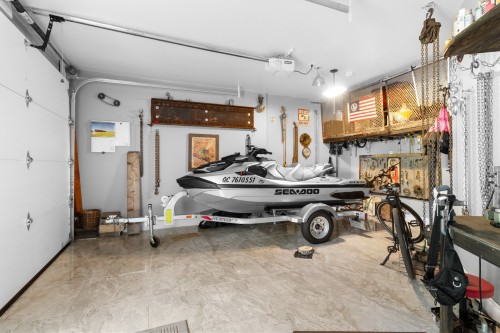 Garage - 523 Ch. De La Rivière-Bergeron, Piopolis, QC - Indoor Photo Showing Garage