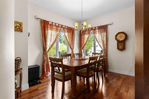 Kitchen - 523 Ch. De La Rivière-Bergeron, Piopolis, QC - Indoor Photo Showing Kitchen With Double Sink