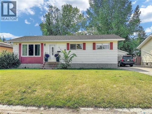219 4Th Avenue, Whitewood, SK - Outdoor