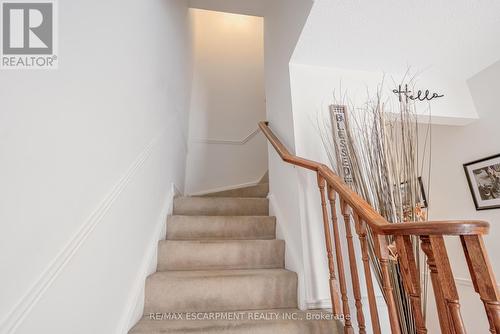 5 - 1560 Kerns Road, Burlington, ON - Indoor Photo Showing Other Room