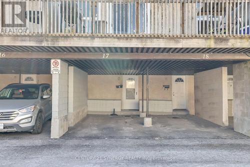 17 - 3415 UPLANDS DRIVE  Ottawa, ON K1V 9N3