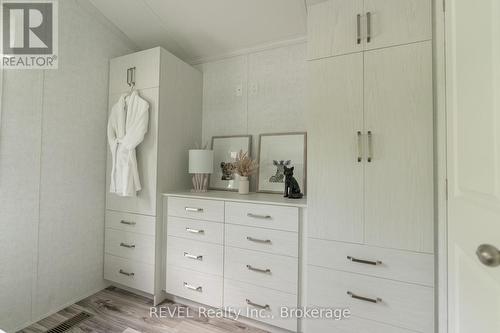 Rl88 - 105 Blue Lake Road, Seguin, ON - Indoor