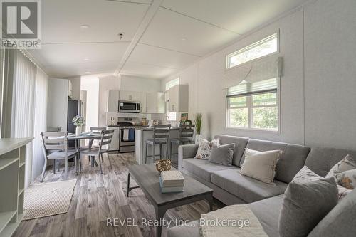 Rl88 - 105 Blue Lake Road, Seguin, ON - Indoor