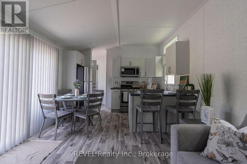 Rl88 - 105 Blue Lake Road, Seguin, ON - Indoor