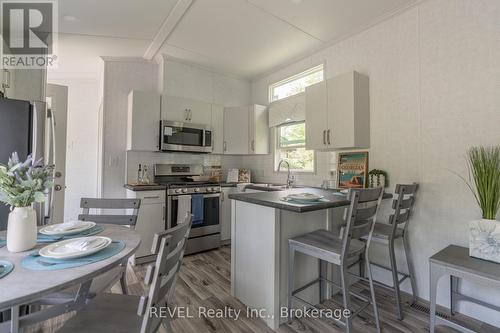 Rl88 - 105 Blue Lake Road, Seguin, ON - Indoor