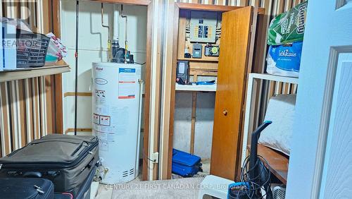 45 Locust Crescent, London South (South X), ON - Indoor