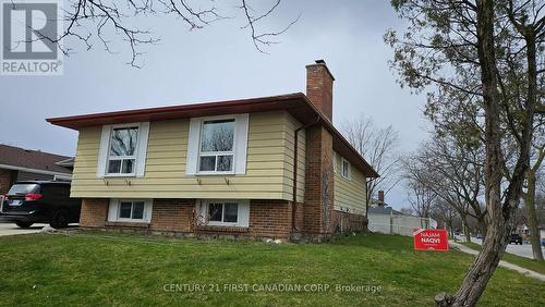 45 Locust Crescent, London South (South X), ON - Outdoor
