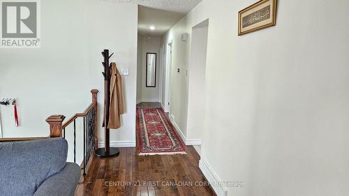 45 Locust Crescent, London South (South X), ON - Indoor Photo Showing Other Room