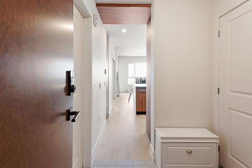 Interior - 1015-3000 Boul. Thimens, Montréal (Saint-Laurent), QC - Indoor Photo Showing Other Room