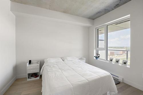Chambre à coucher - 1015-3000 Boul. Thimens, Montréal (Saint-Laurent), QC - Indoor Photo Showing Bedroom