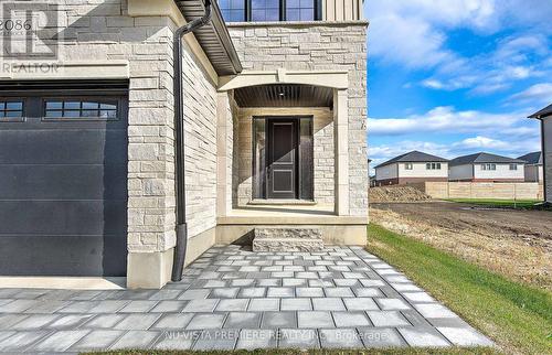 2086 Saddlerock Avenue, London North (North S), ON - Outdoor