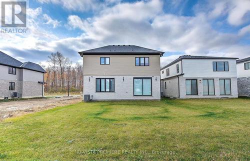 2086 Saddlerock Avenue, London North (North S), ON - Outdoor