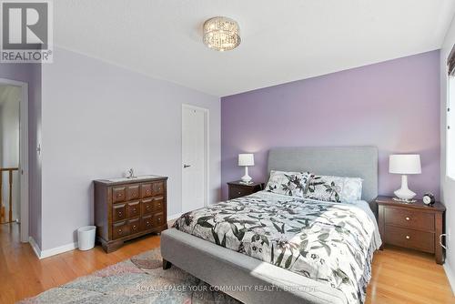 1066 Wickson Way, Milton, ON - Indoor Photo Showing Bedroom