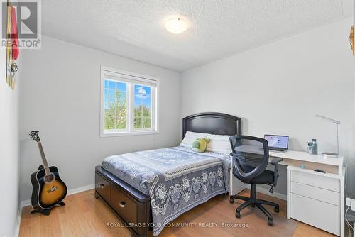 1066 Wickson Way, Milton, ON - Indoor Photo Showing Bedroom