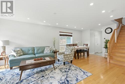 1066 Wickson Way, Milton, ON - Indoor Photo Showing Living Room