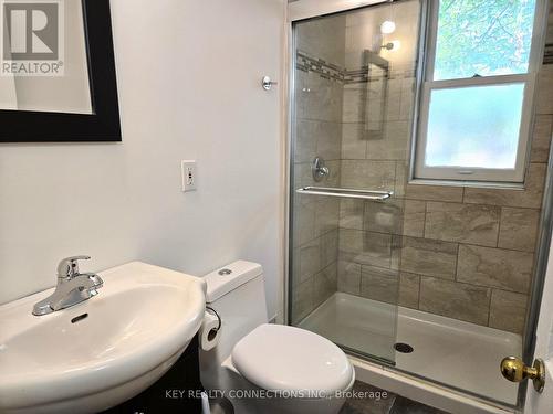 Main Floor - 3 Piece Bathroom - 208 King Street E, Kingston, ON - Indoor Photo Showing Bathroom