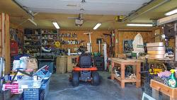 Garage - 