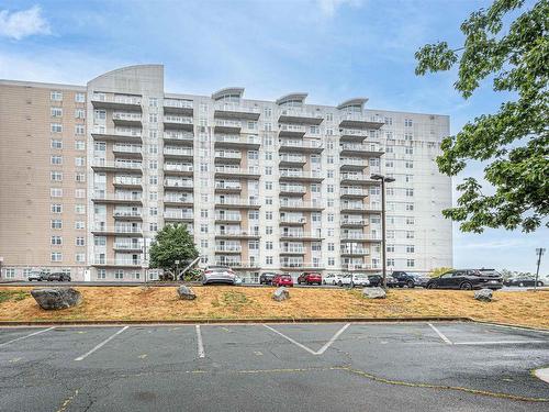 703 60 Walter Havill Drive  Halifax, NS B3N 0A9