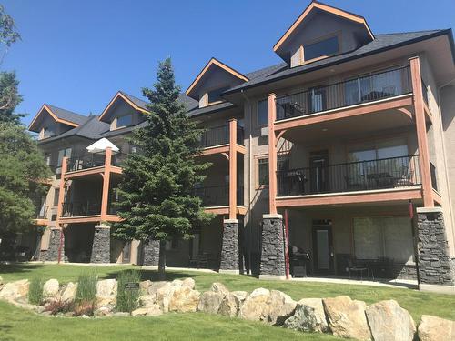 533B-500 Bighorn Boulevard, Radium Hot Springs, BC - Outdoor With Balcony