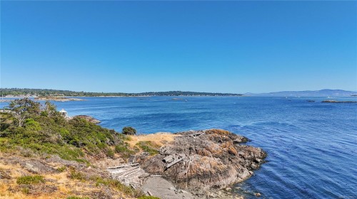 1069/1101 Beach Dr, Oak Bay, BC 