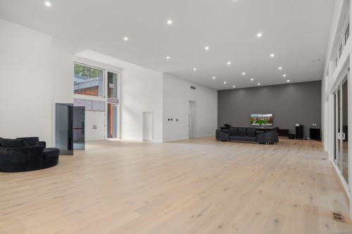 4811 Henry Roethel Rd, Ladysmith, BC 