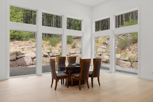 4811 Henry Roethel Rd, Ladysmith, BC 