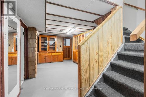 386 First Avenue, Ottawa, ON - Indoor Photo Showing Other Room