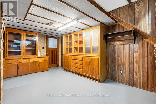 386 First Avenue, Ottawa, ON - Indoor Photo Showing Other Room